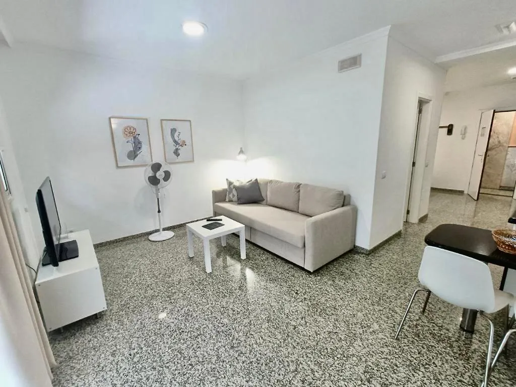 Apartamentos Sol Mar Лос Кристианос 0*,