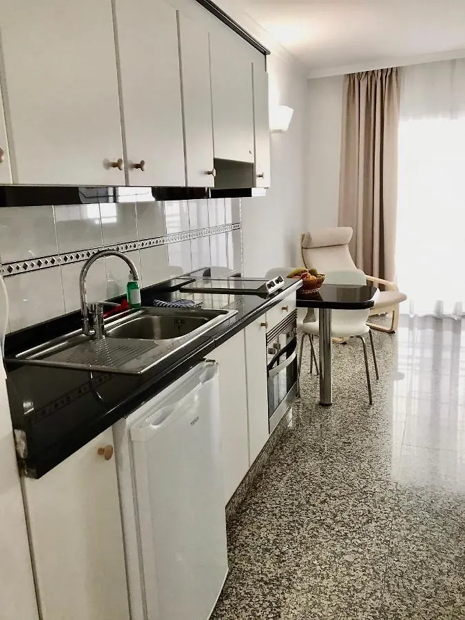 Apartamentos Sol Mar Los Cristianos  Appartement