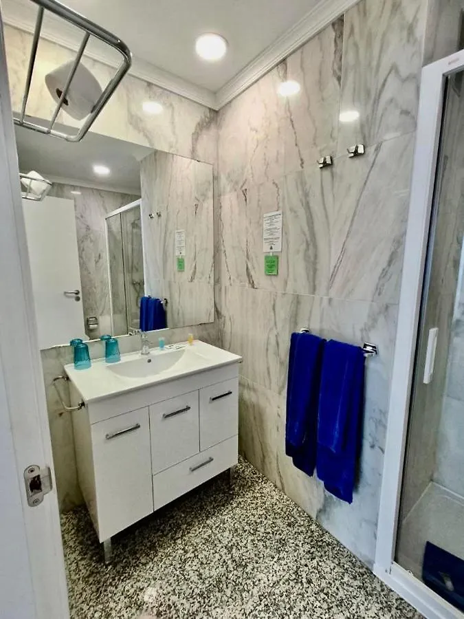Apartamentos Sol Mar Los Cristianos  Espagne